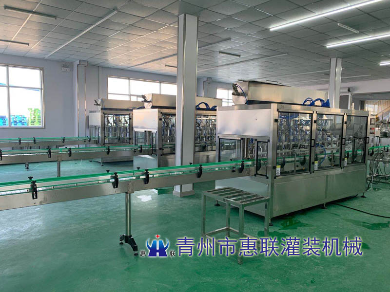 全自動洗潔精灌裝機