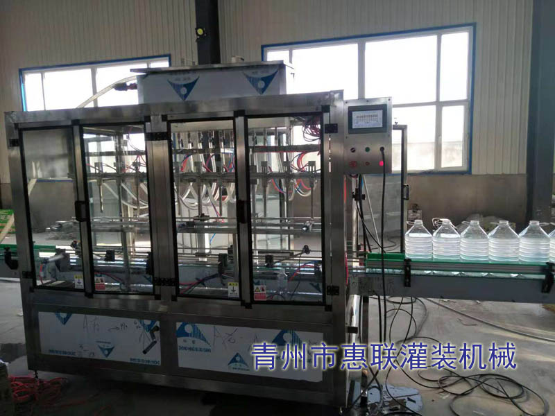 12頭全自動(dòng)食用油灌裝生產(chǎn)線