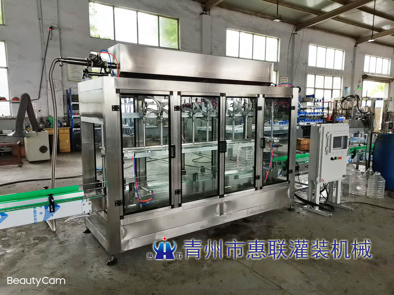 8頭液體肥灌裝機(jī)生產(chǎn)線